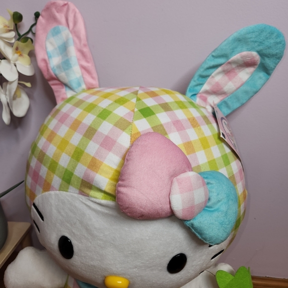 HELLO KITTY 20" 2022 Easter Greeter Plush - Picture 3 of 6